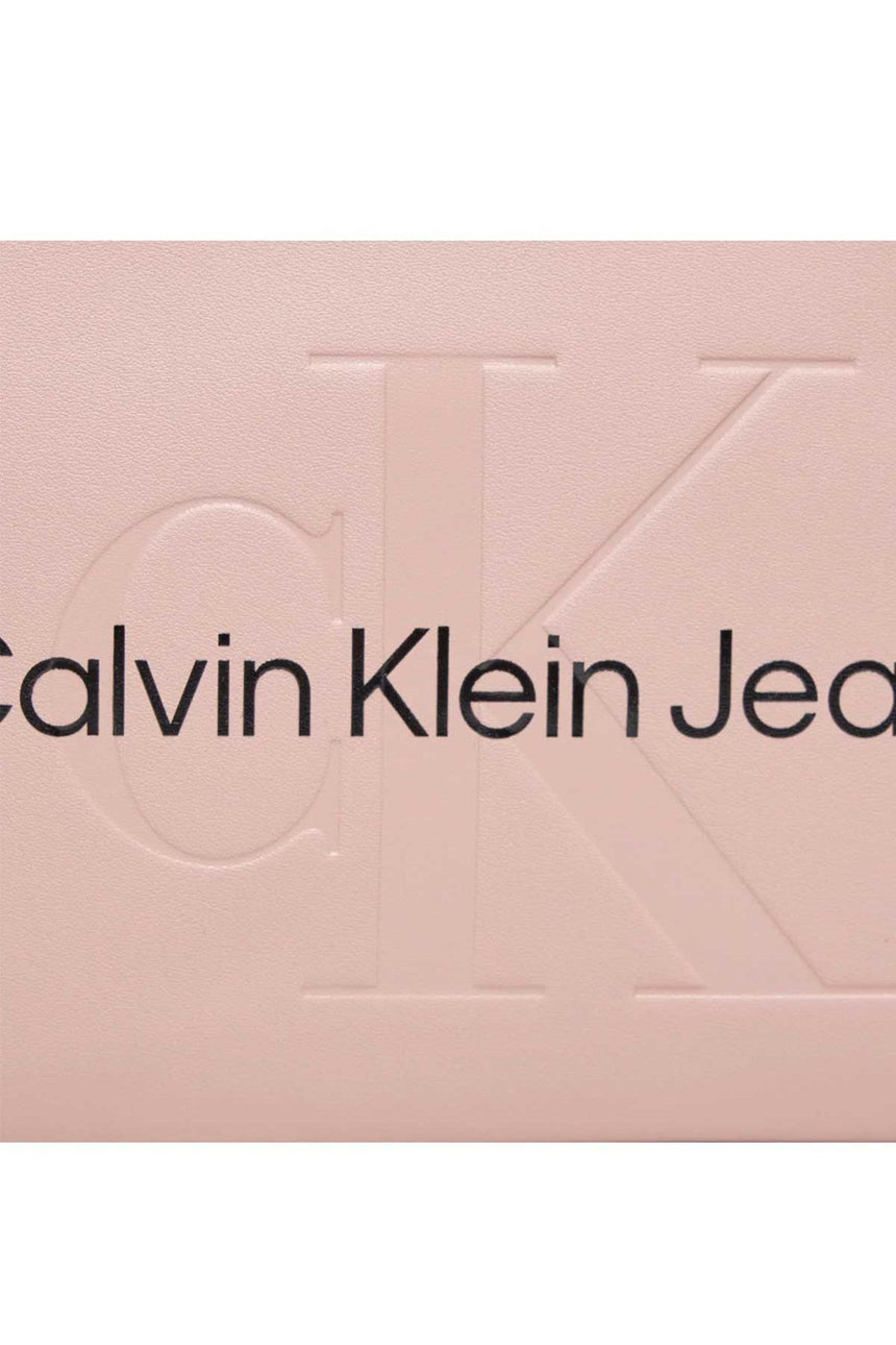 Calvin Klein Sculpted Shoulder Omuz Çantası Pink