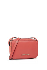 Calvin Klein Must Camerabag Cav Askılı Kadın Çantası Coral