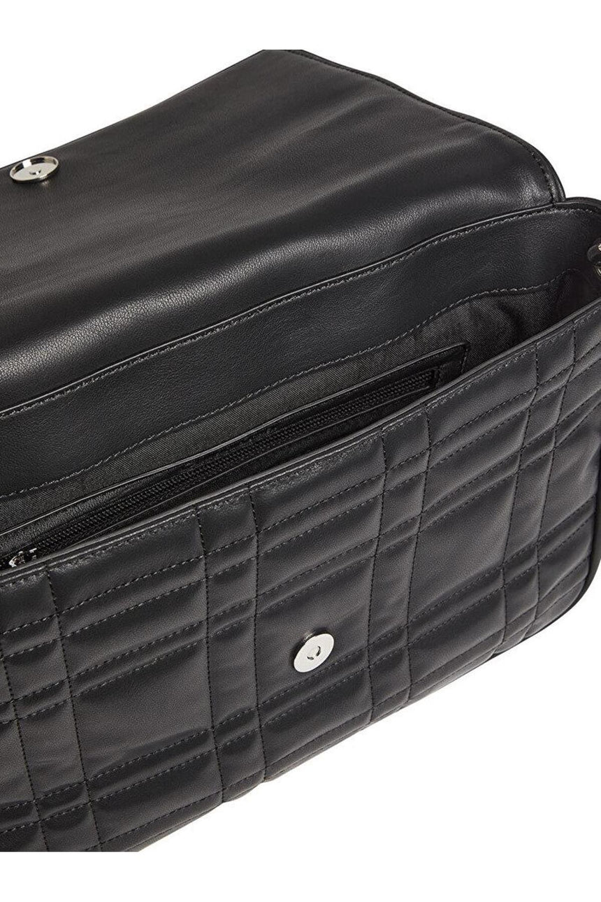 Calvin Klein Kapitone Dikişli Zincir Askılı Kadın Çapraz Omuz Çantası CK Black