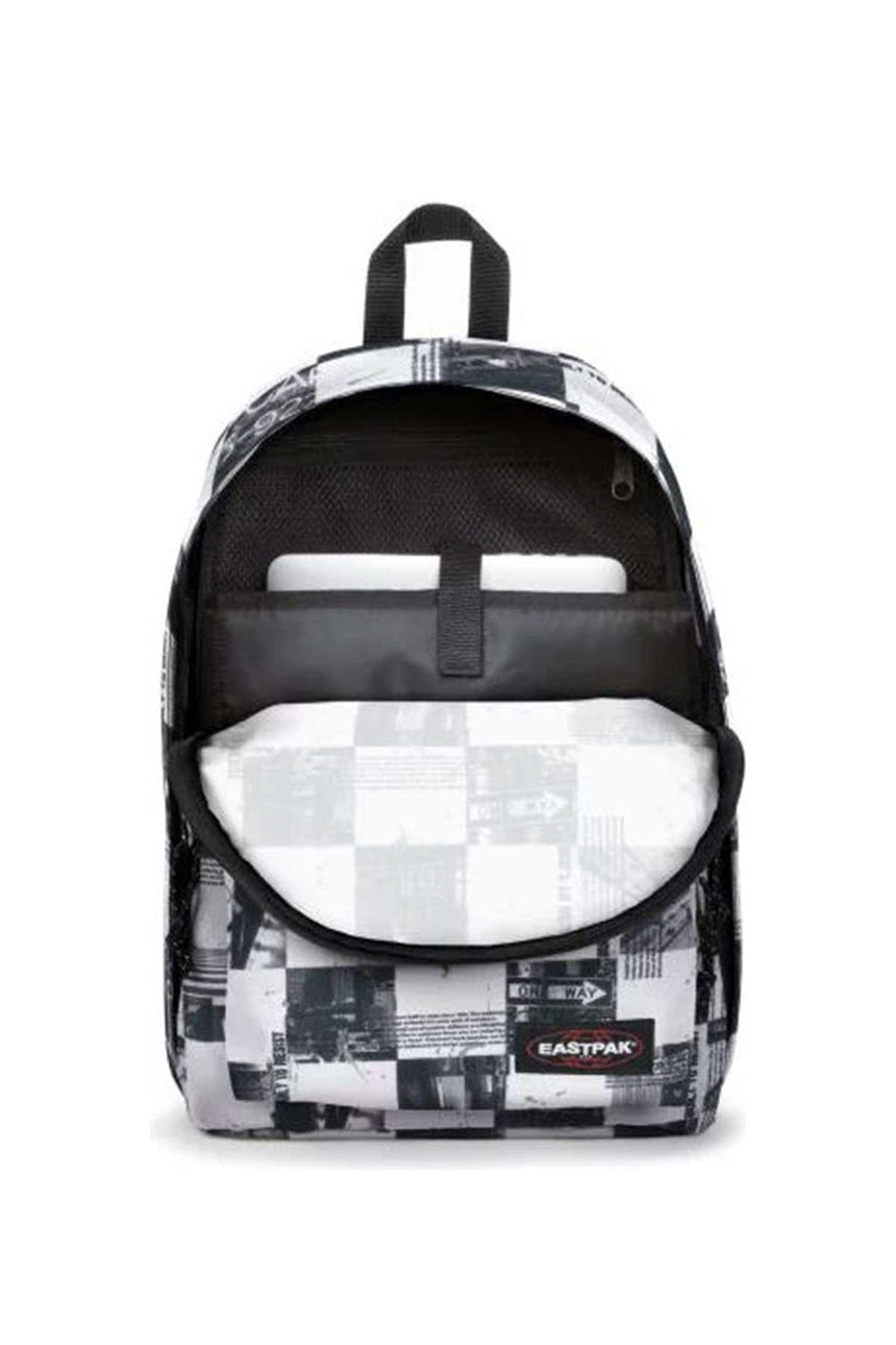 Eastpak Out Of Office Tags Sırt Çantası Siyah - Beyaz