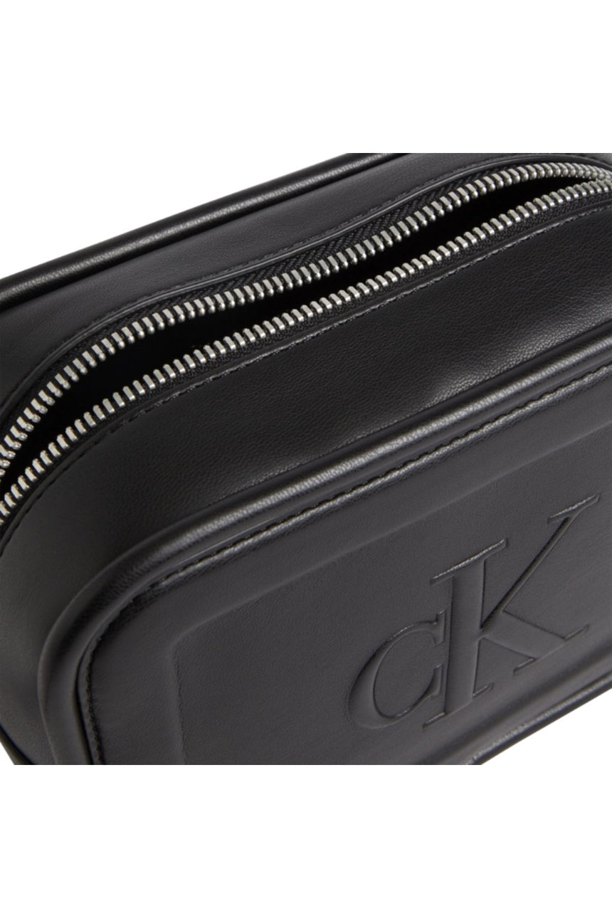 Calvin Klein Sculpted Camera Bag Black