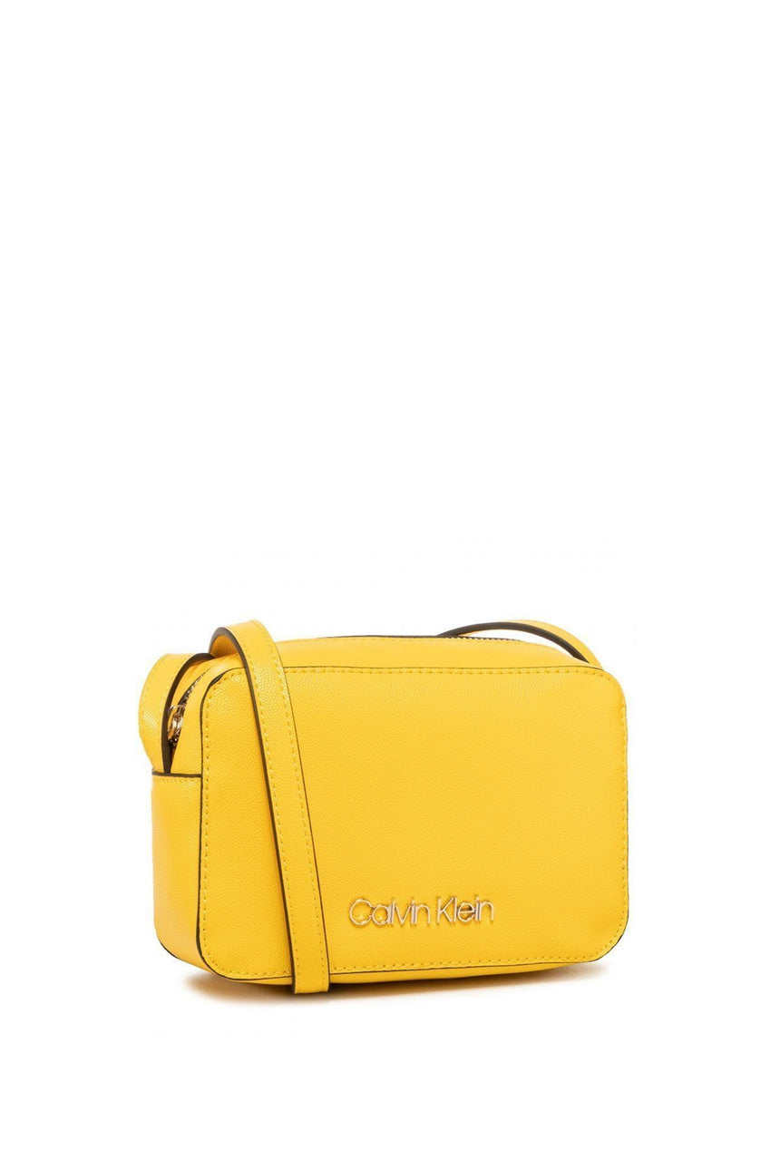Calvin Klein Must Camerabag Cav Askılı Kadın Çantası SCUBA YELLOW