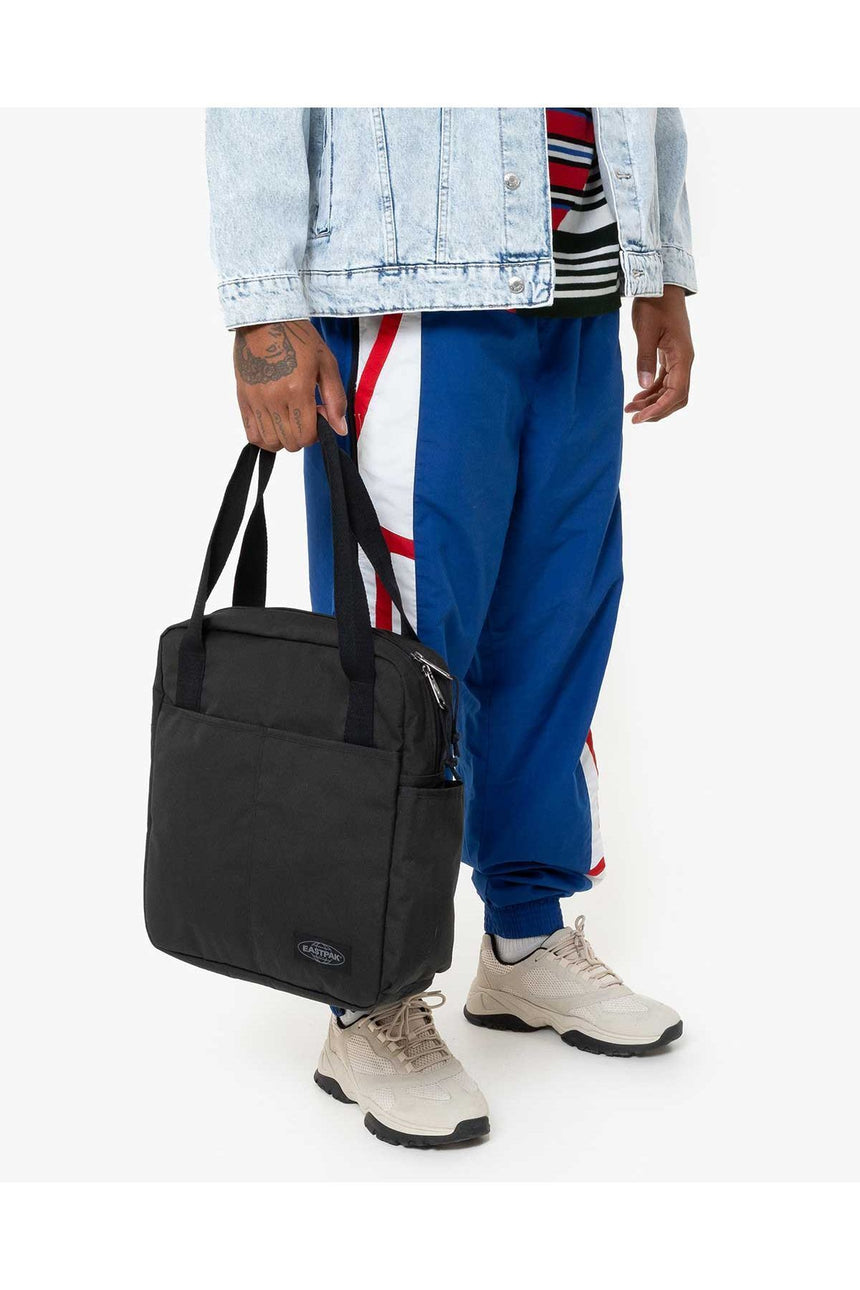 Eastpak Laptop Bölmeli Omuz Çantası Optown Black