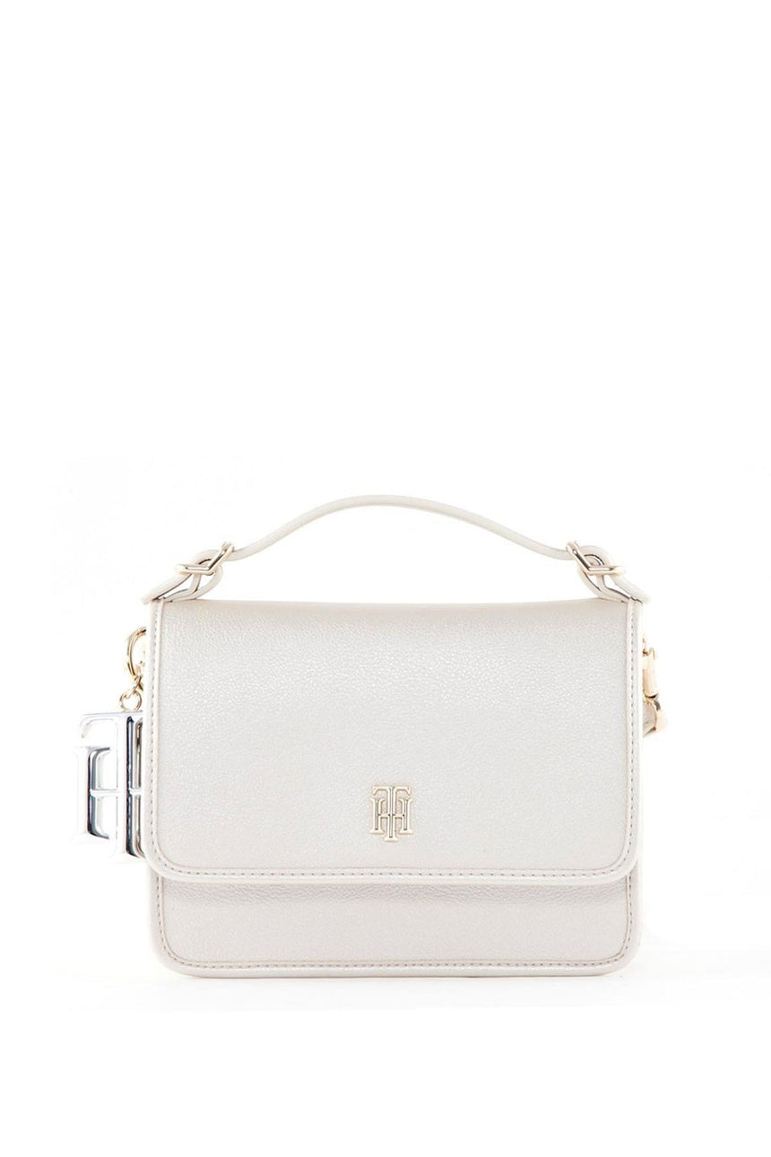 Tommy Hilfiger Chic Crossover Metallic Çapraz Askılı Kadın Çantası Silver