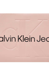 Calvin Klein Sculpted Çapraz Askılı Çanta Pink