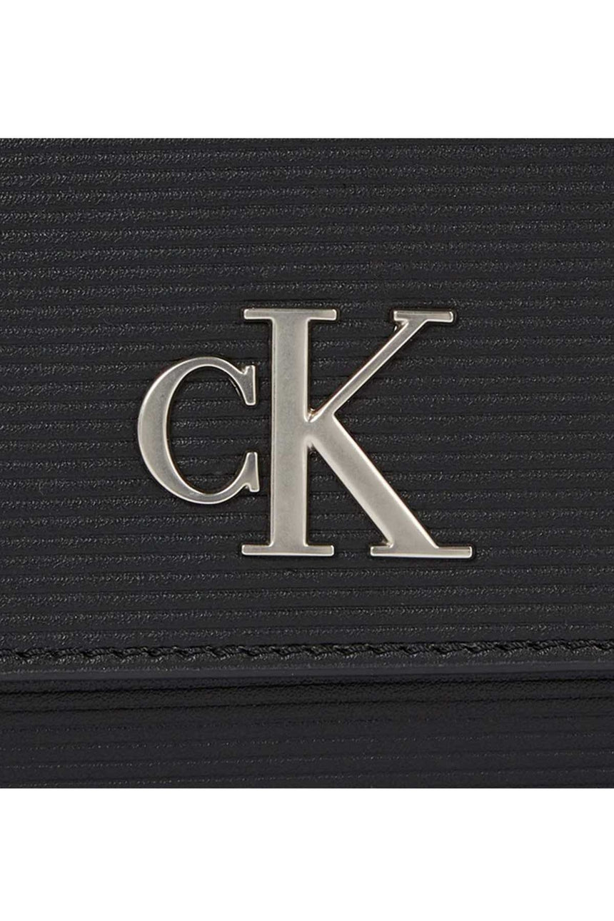 Calvin Klein Çapraz Askılı Kadın Çantası Black