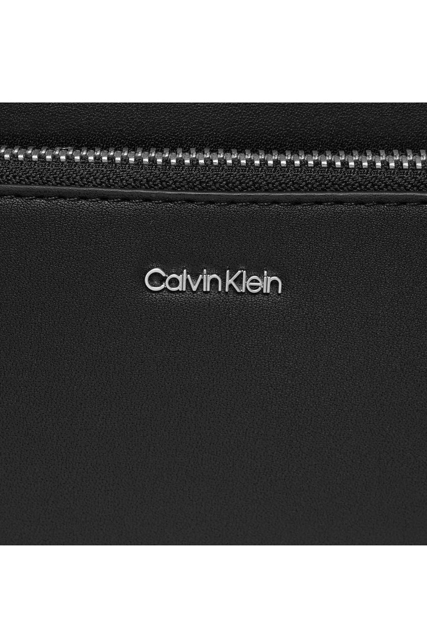 Calvin Klein Must Camera Bag Çapraz Askılı Çanta Black