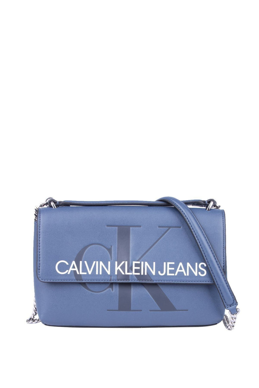 Calvin Klein Sculpted Monogram E/W Flap Çapraz Askılı Kadın Çantası Wasted Blue