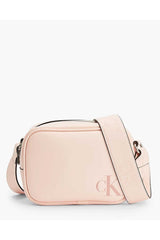 Calvin Klein Sculpted Çapraz Askılı Kadın Çantası Pink