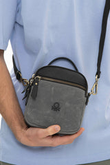 Benetton Tutma Kulp Detaylı Çapraz Askılı Çanta Gri