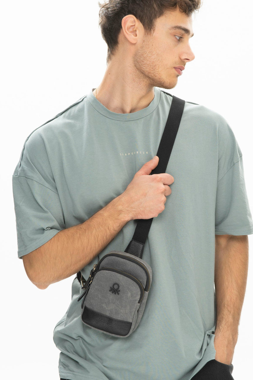 Benetton Logolu Çapraz Askılı Çanta Gri