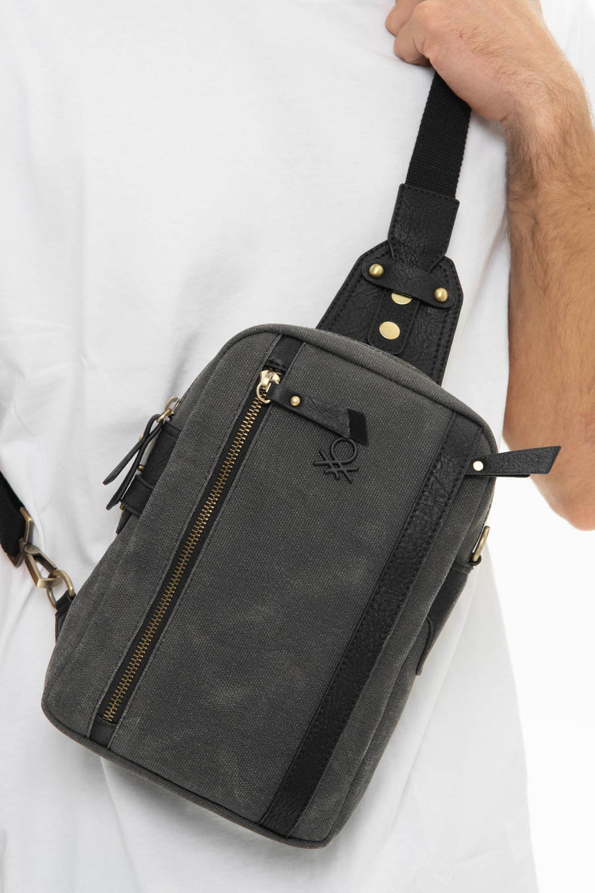 Benetton Fermuar Bölmeli Bel Çantası Siyah