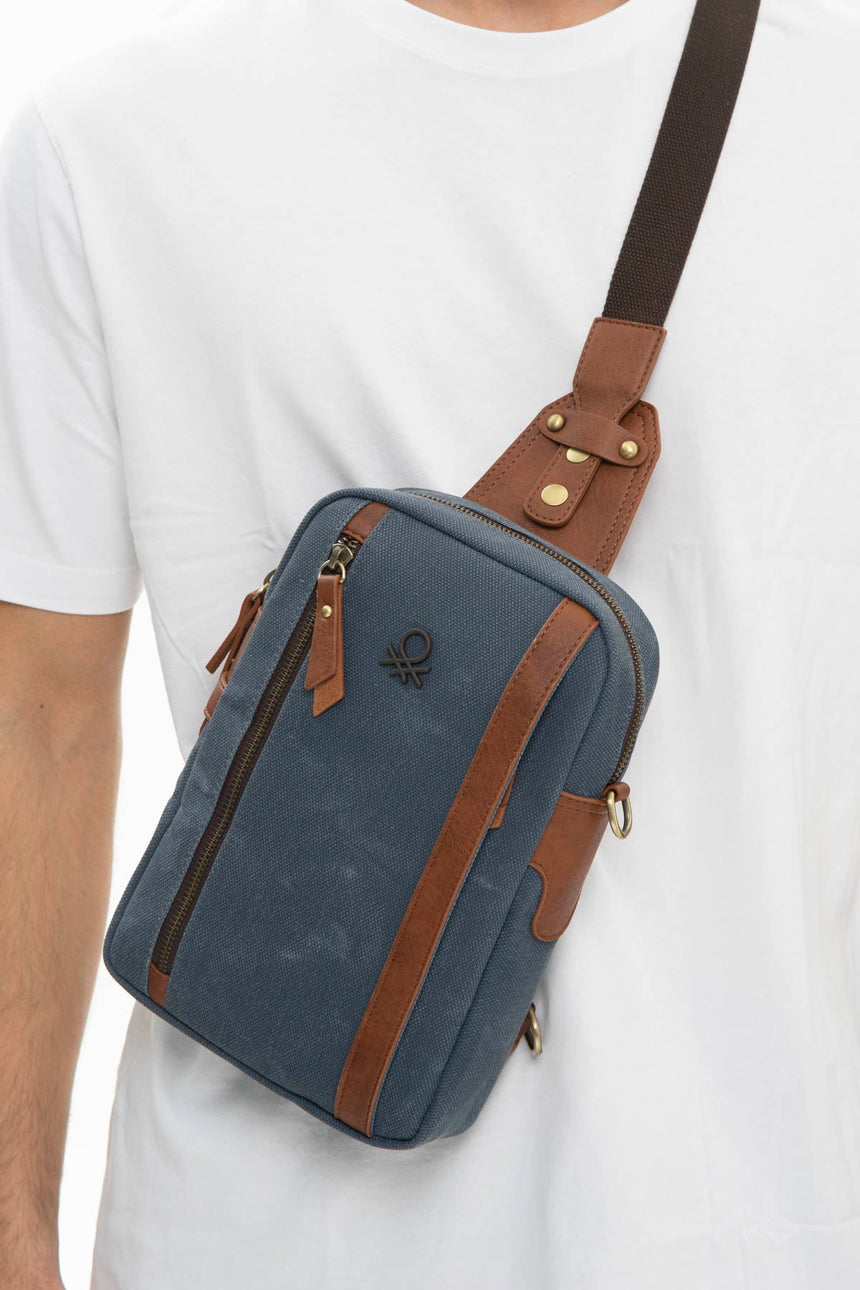 Benetton Fermuar Bölmeli Bel Çantası Lacivert