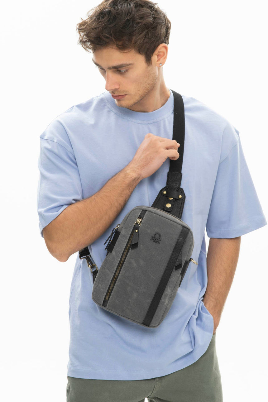 Benetton Fermuar Bölmeli Bel Çantası Gri