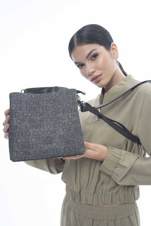 Benetton Mıknatıslı Çapraz Askılı Çanta Gri