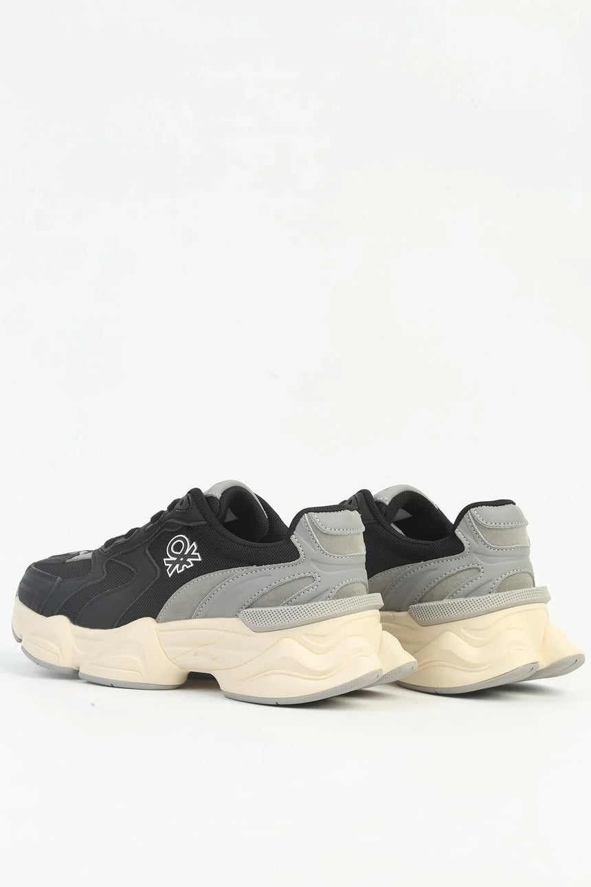 Benetton Logo Detaylı Bağcıklı Sneaker Siyah