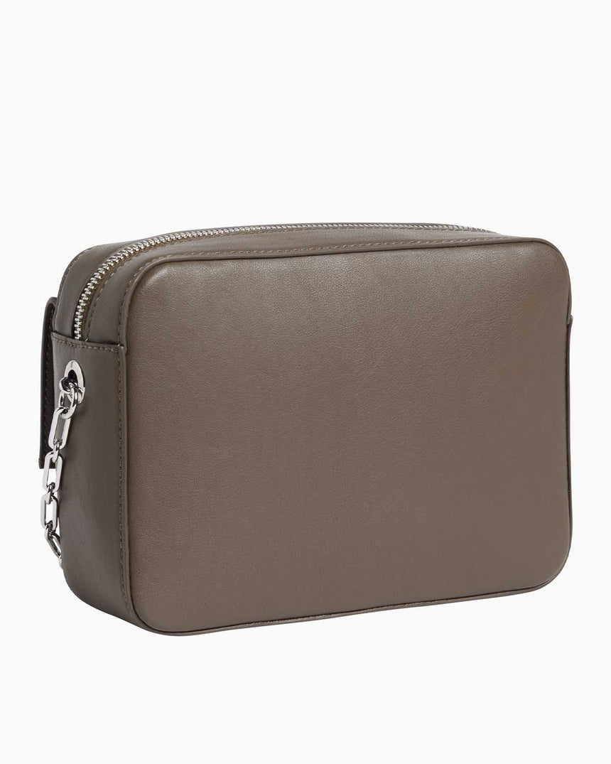 Calvin Klein Pocket Logolu Çapraz Askılı Çanta Teak