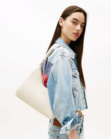 Tommy Hilfiger Must Kadın Omuz Çantası Newsprint