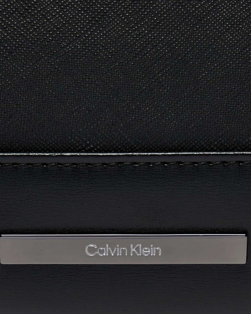 Calvin Klein Modern Bar Washbag  El Çantası Black