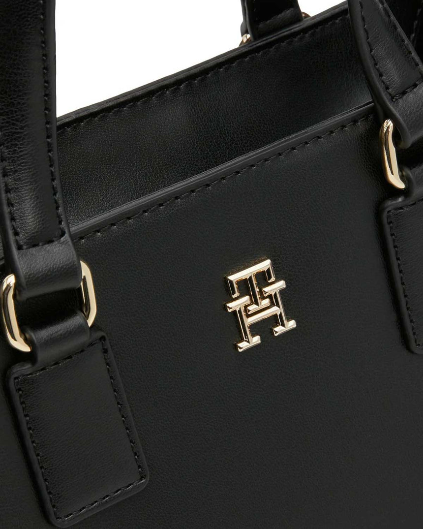 Tommy Hilfiger Uzun Askı Detaylı Mini El Çantası Black