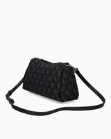 Calvin Klein Monogram Desenli Drop SM Kadın Çapraz Askılı Çanta Black