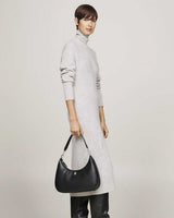 Tommy Hilfiger Kadın Refined Hobo El Çantası Black