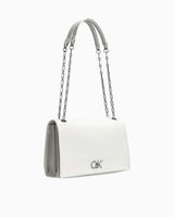 Calvin Klein Kilitlemeli Kadın Çapraz Orta Boy Askılı Çanta Lily White