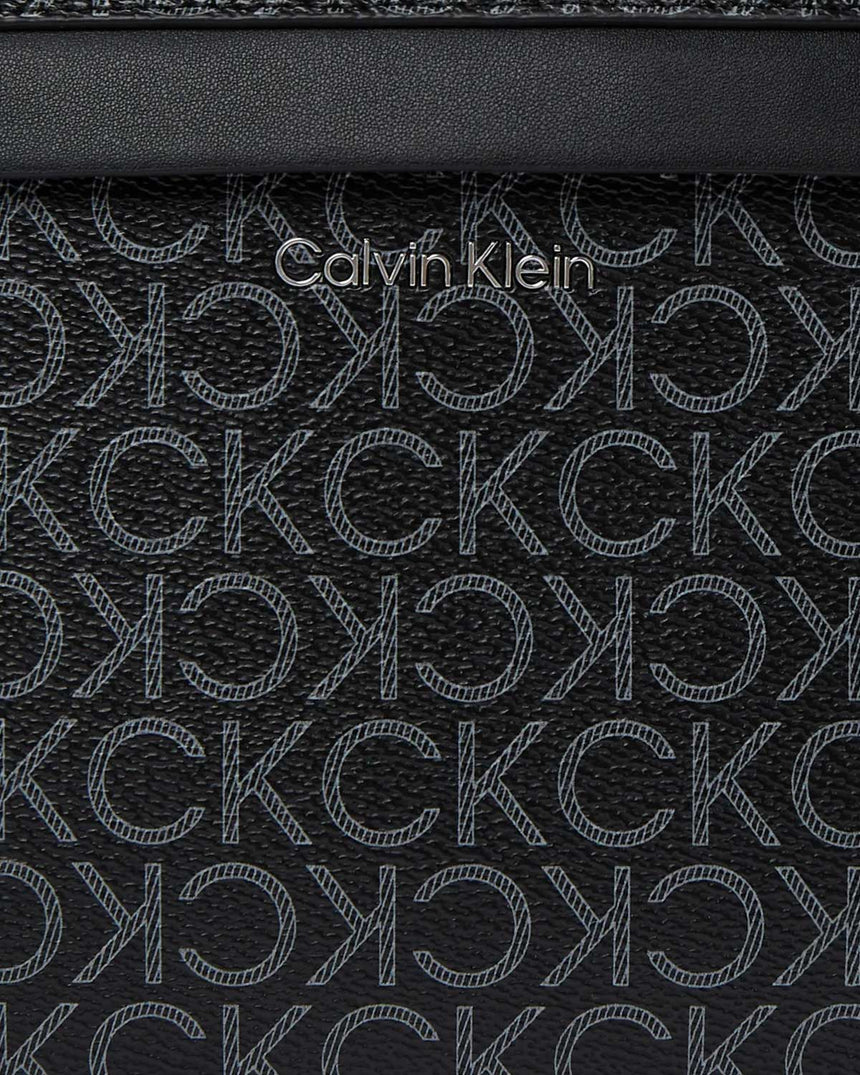 Calvin Klein Must Computer Mono Evrak Çantası Black Mono