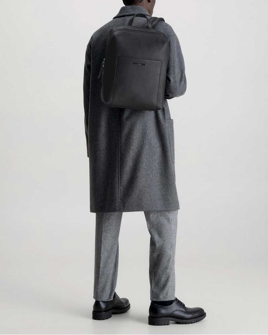 Calvin Klein Backpacks Çapraz Askılı Erkek Çantası Siyah