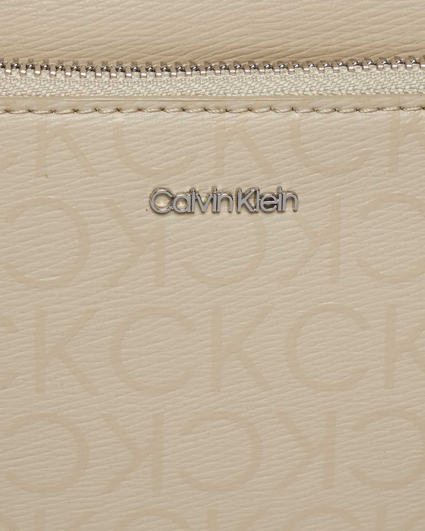 Calvin Klein Must Camera Bag Stoney Beige