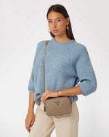 Guess Noelle Crossbody Çapraz Askılı Çanta