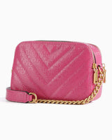 Guess Jania Crossbody Zincirli Çapraz Askılı Çanta Fuchsıa