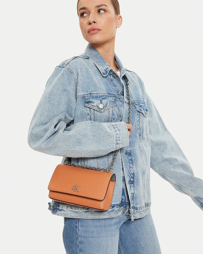 Calvin Klein Minimal Monogram Çapraz Askılı Çanta Brown