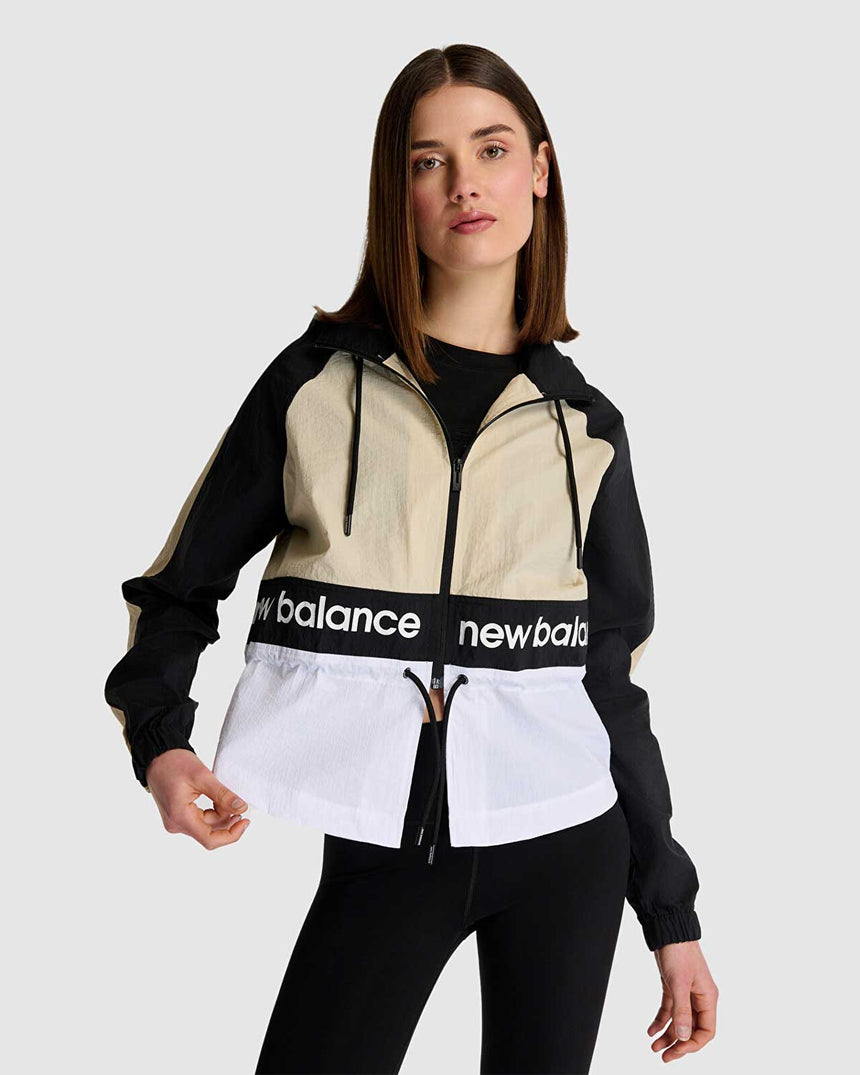 New Balance Kadın Rüzgarlık Siyah