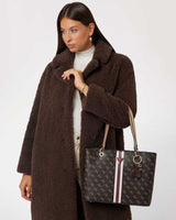 Guess Noelle Katey Flap Logolu Omuz Çantası Brown Logo