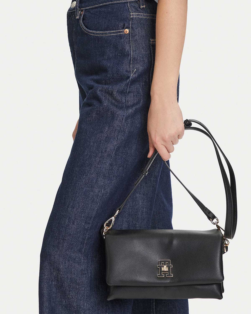 Tommy Hilfiger Modern Değiştirilebilir Çapraz Askılı Kadın Çanta Black