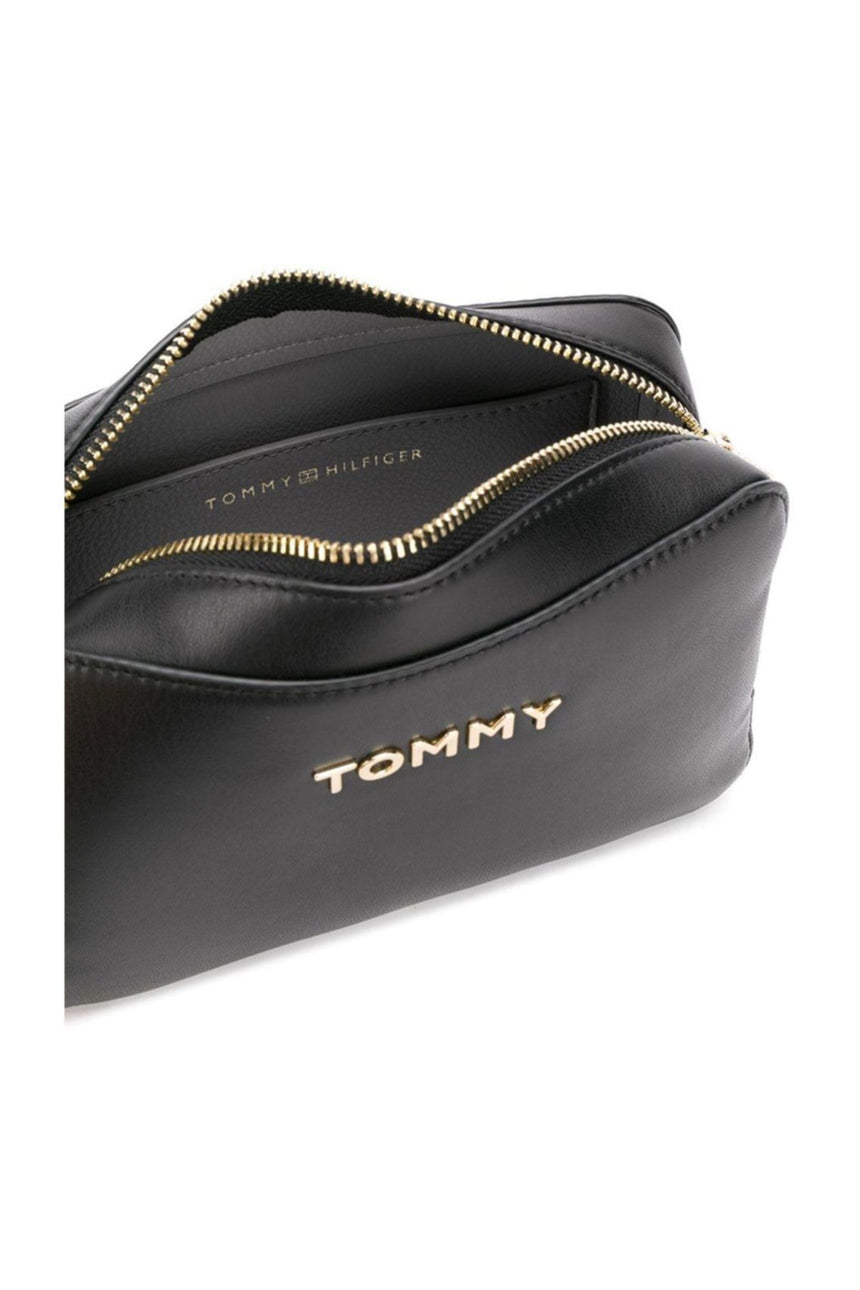 Tommy Hilfiger Iconic Çapraz Askılı Kadın Çantası Black