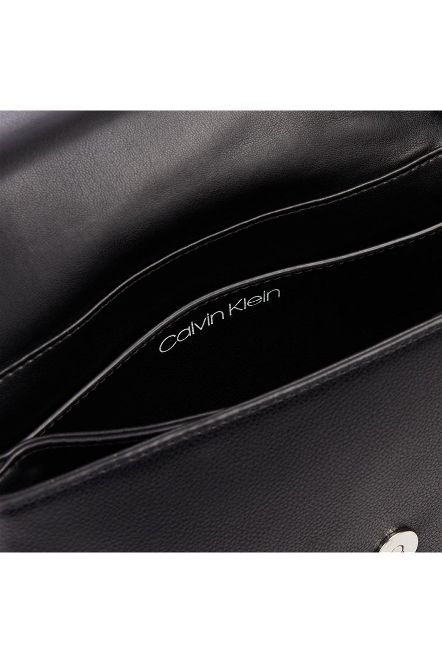 Calvin Klein Flap Shoulder Bag Md Kadın El Çantası Black
