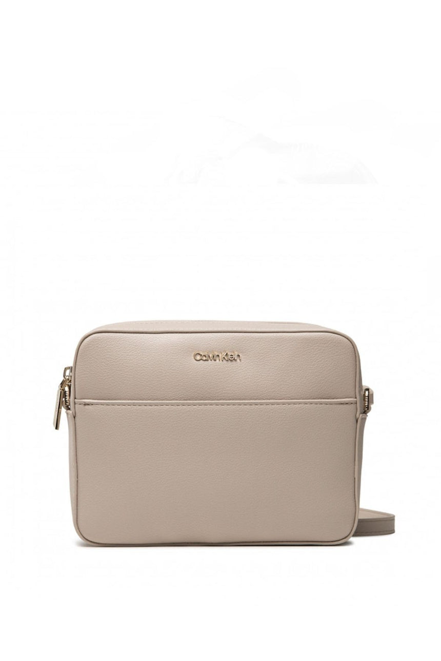 Calvin Klein Kadın Must Em Monogram Kamera Çapraz Çanta Grey