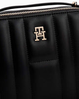 Tommy Hilfiger Feminen Kadın Çıkartılabilir Askılı Kamera Çantası Black