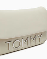 Tommy Hilfiger Bold Elongated Mini Omuz Çantası Newsprint