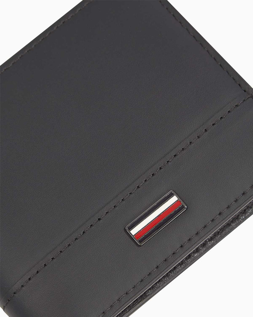 Tommy Hilfiger Corp Plaque Bifold Wallet Cüzdan Black