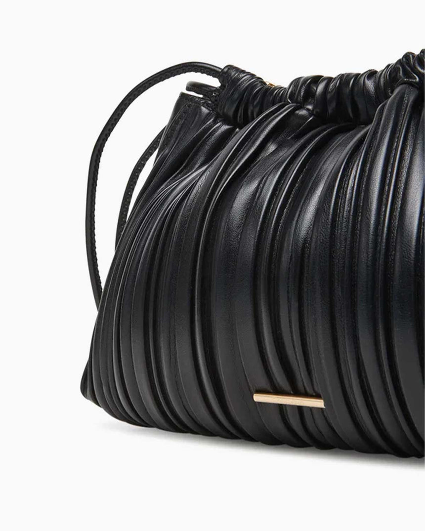 Calvin Klein Plisse Büzgülü Çapraz Askılı Kadın Çanta Black