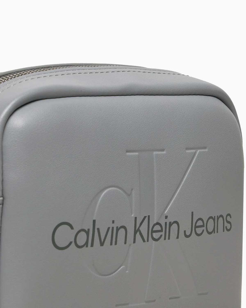 Calvin Klein Sculpted Camera Bag Çapraz Askılı Çanta
