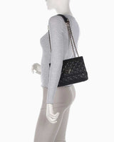 Guess Giully Compartment Zincir Detaylı Omuz Çantası