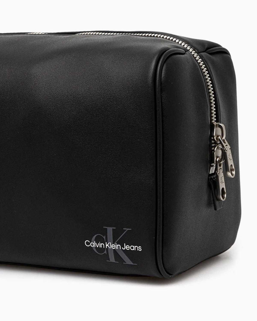 Calvin Klein Mono Logo Dopp Washbag El Çantası Na Black