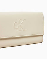 Calvin Klein Sculpted Long Fold Omuz Çantası Birch