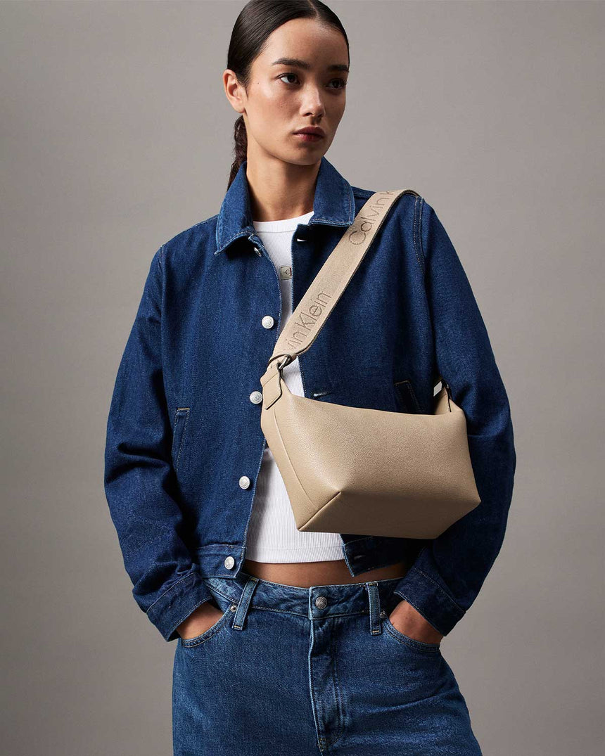 Calvin Klein Ultralight Shoulder Bag Omuz Çantası Crockery