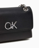 Calvin Klein Convertible Shoulder Zincir Detaylı Omuz Çantası CK Black