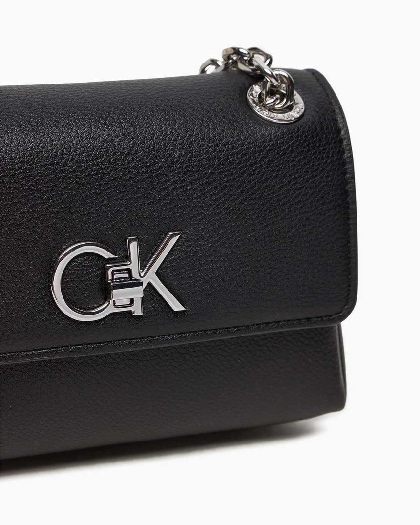 Calvin Klein Convertible Shoulder Zincir Detaylı Omuz Çantası CK Black